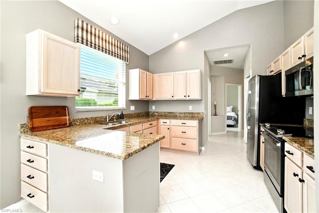 THORNBROOKE - Residential