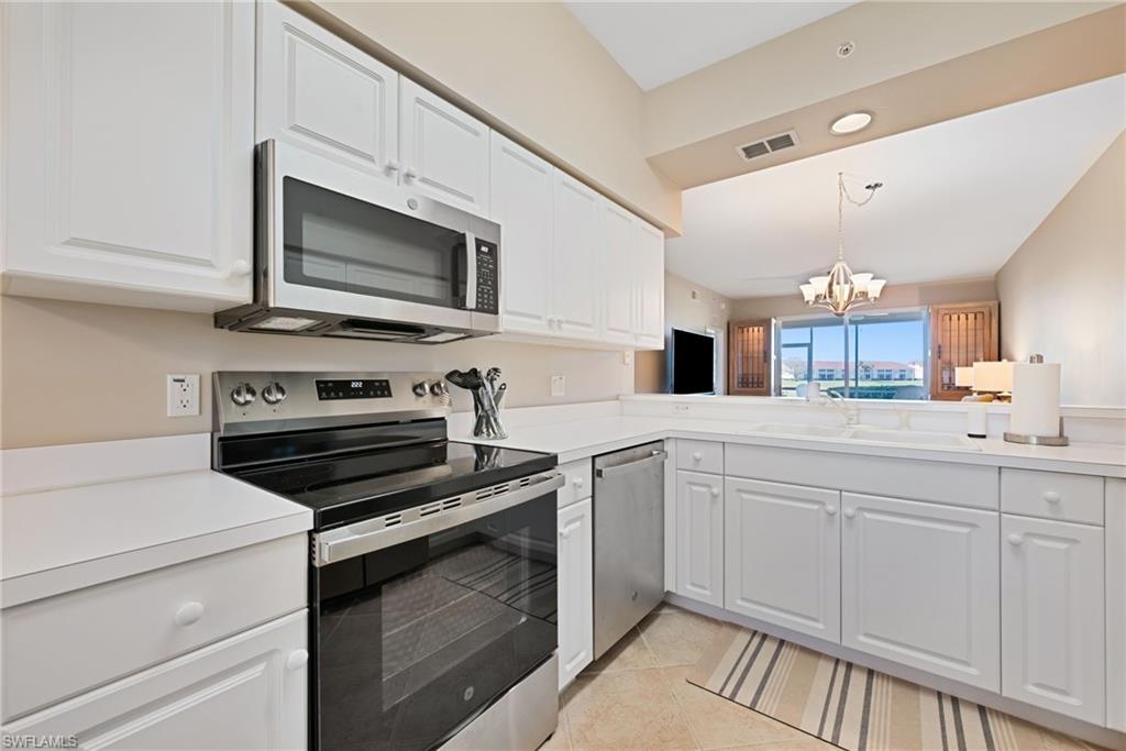 CYPRESS TRACE - Residential