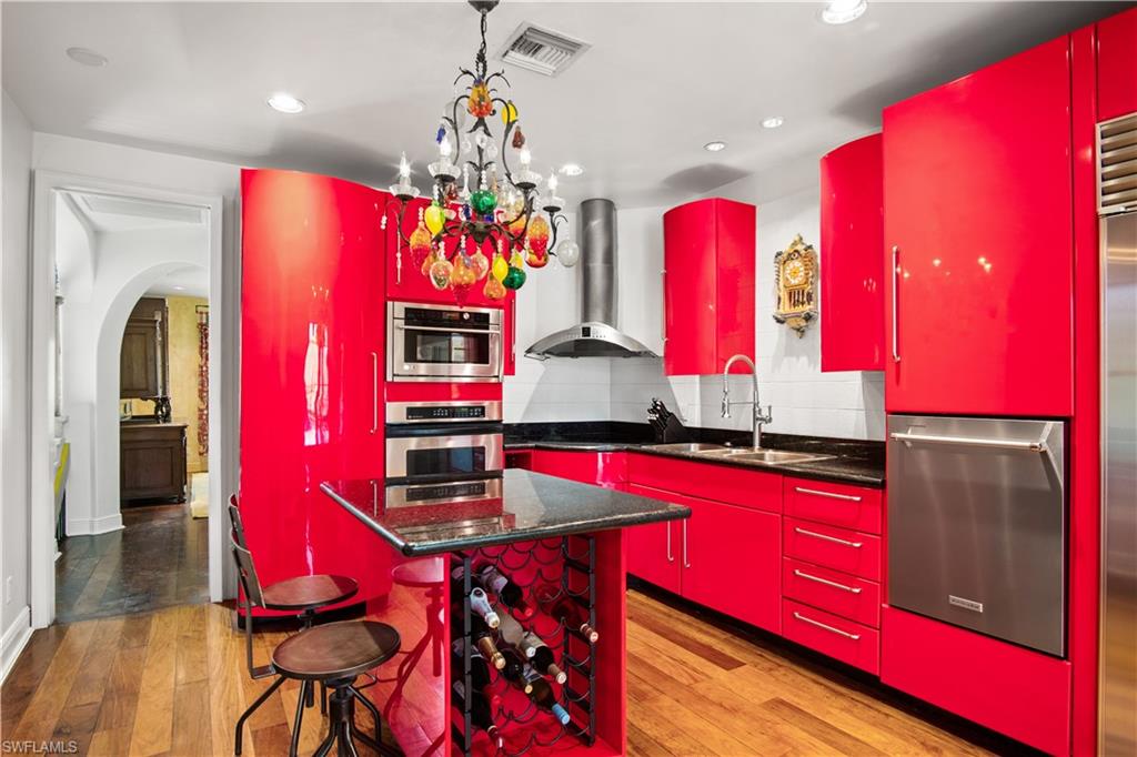 SOUTHPORT ON THE BAY - Residential