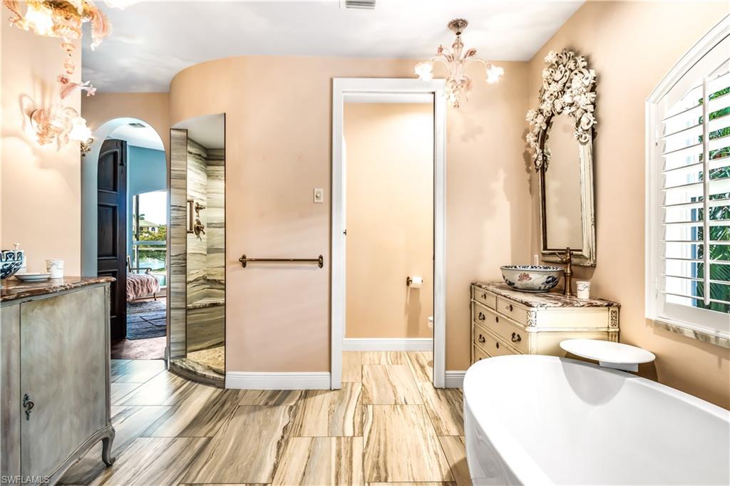 SOUTHPORT ON THE BAY - Residential