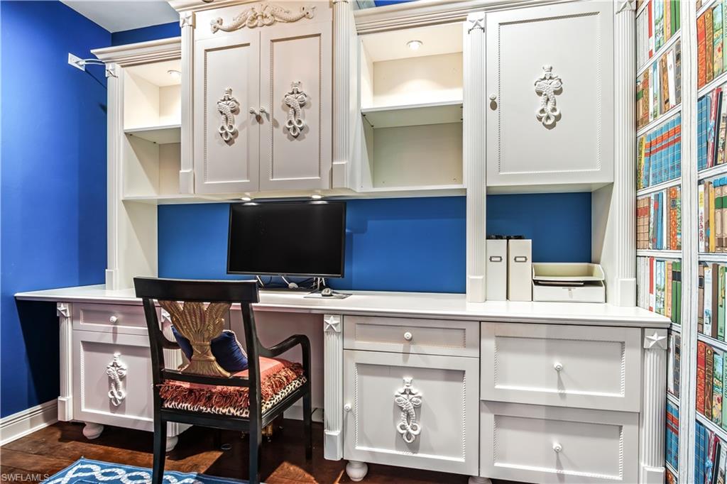 SOUTHPORT ON THE BAY - Residential