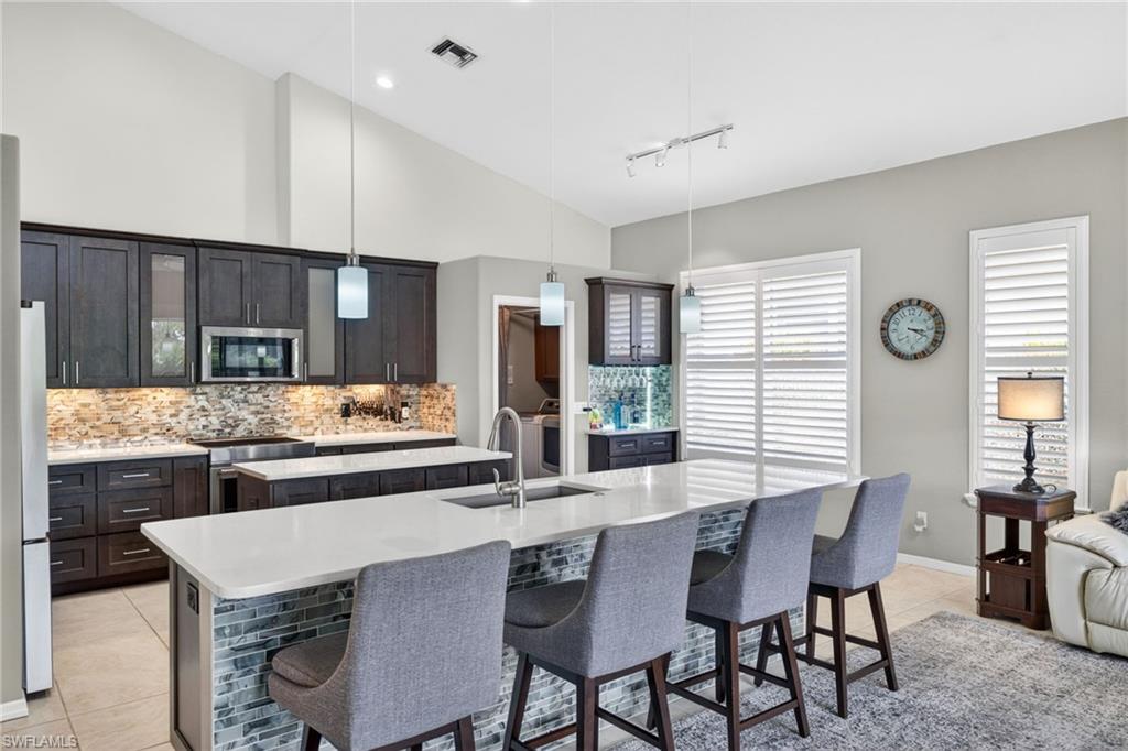 MARINERS COVE VILLAGE - Residential