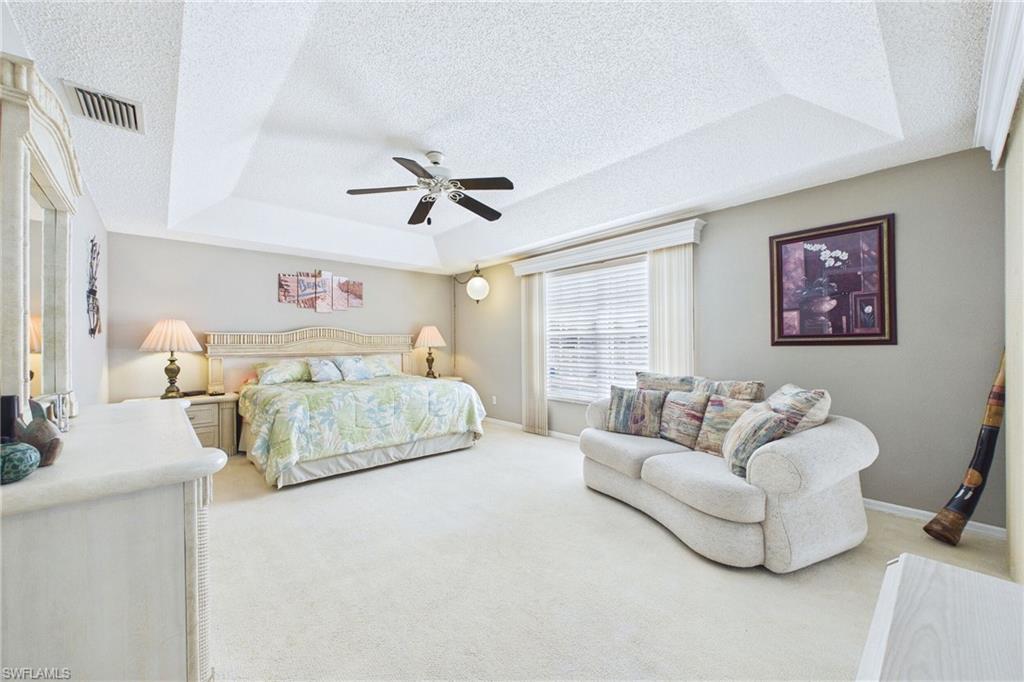 PARKWAY EAST - Residential