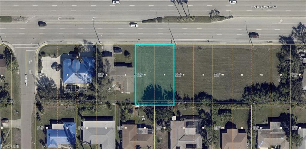 CAPE CORAL - Land