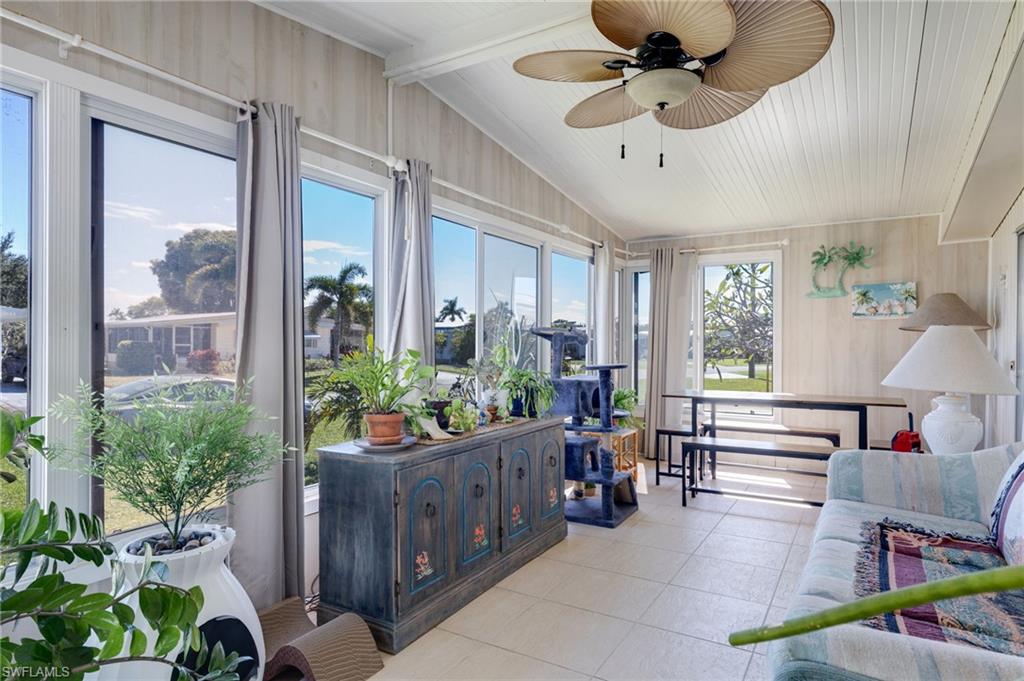 IMPERIAL HARBOR - Residential