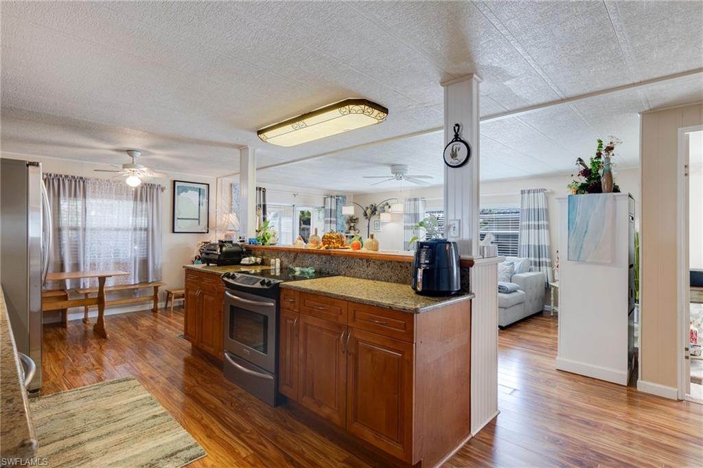 IMPERIAL HARBOR - Residential