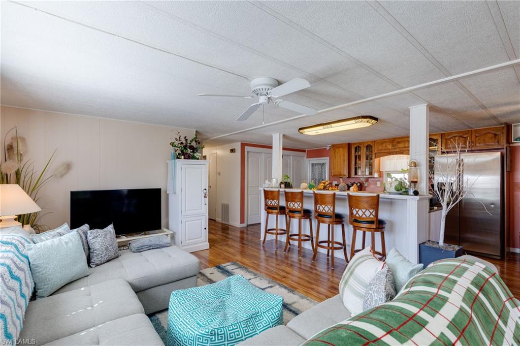 IMPERIAL HARBOR - Residential