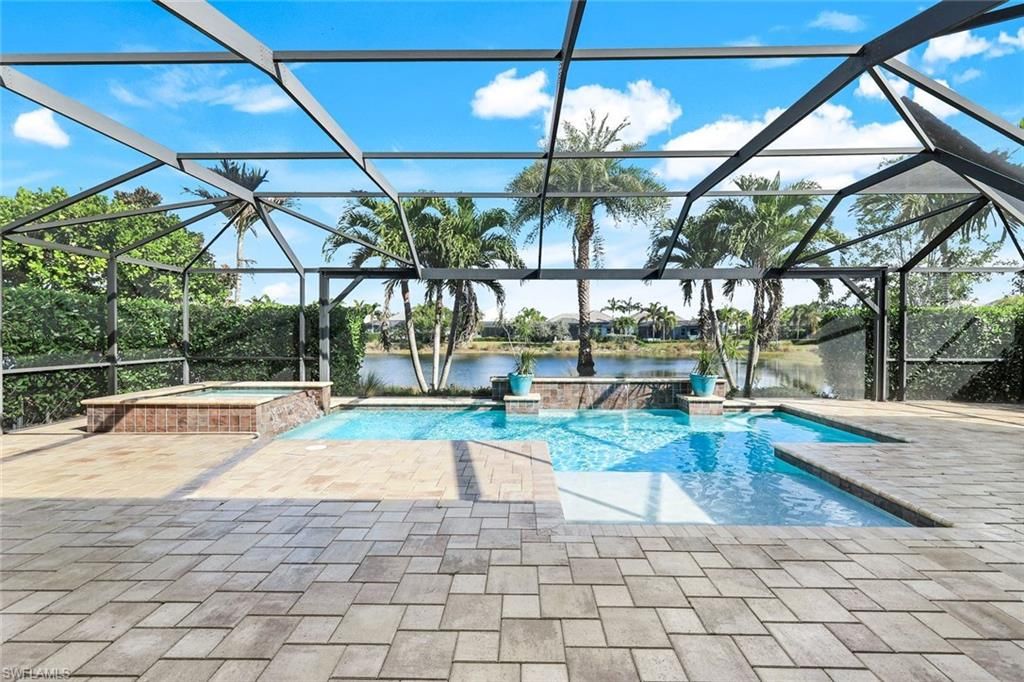 Photo of 6348 Lyford Isle DR, NAPLES, FL 34113 (MLS # 225082800)