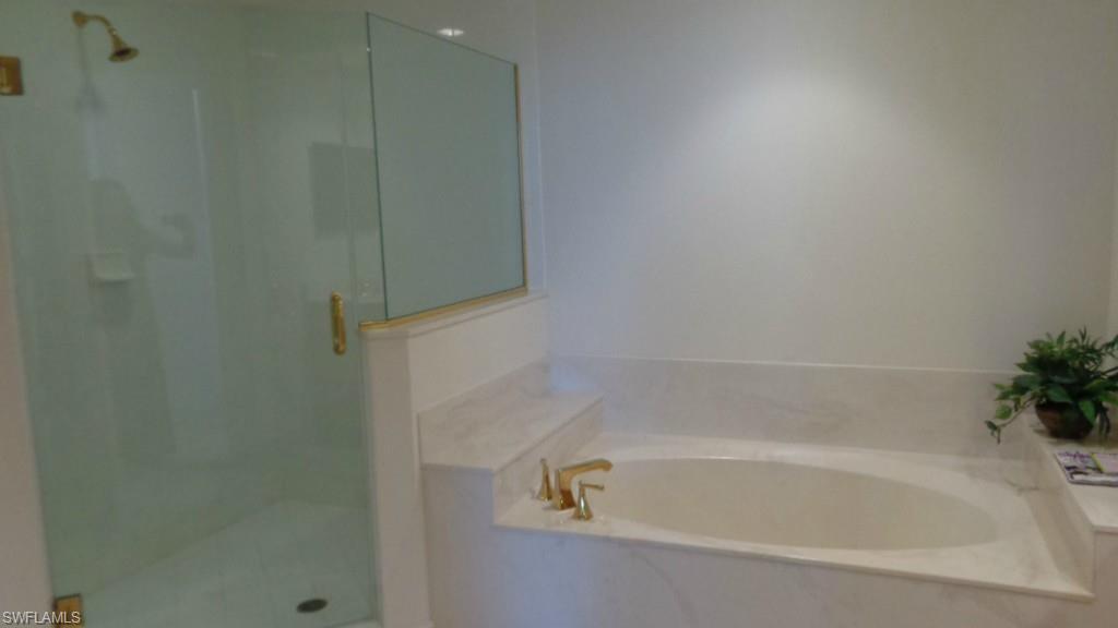 GRANDE ISLE I - Residential