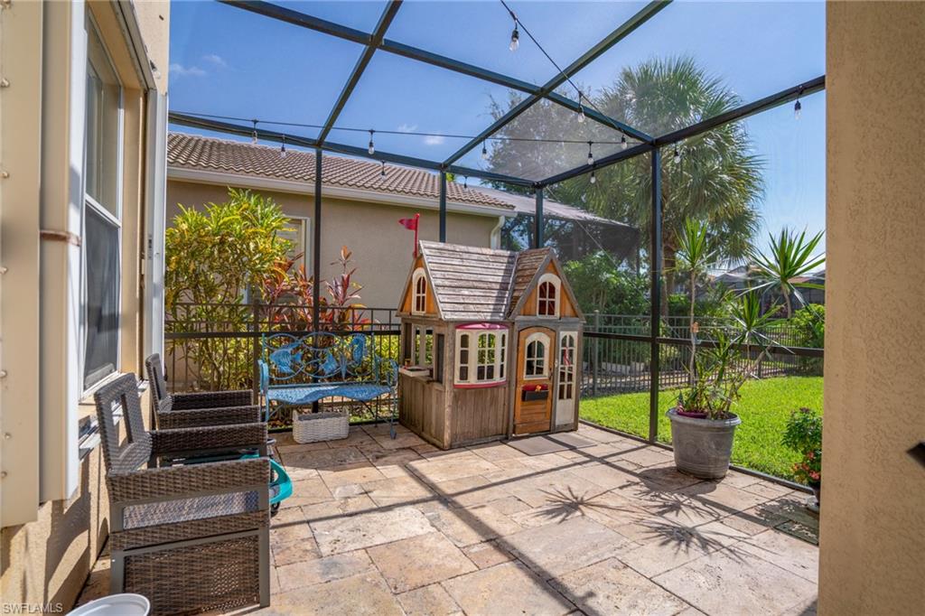 SATURNIA LAKES - Residential