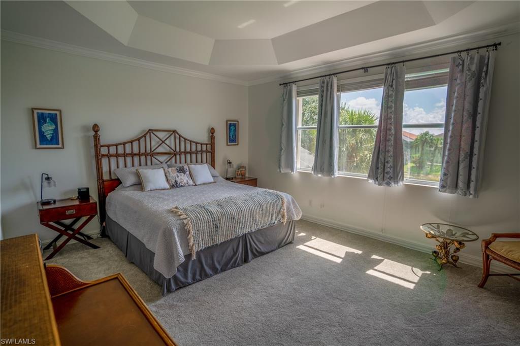 SATURNIA LAKES - Residential