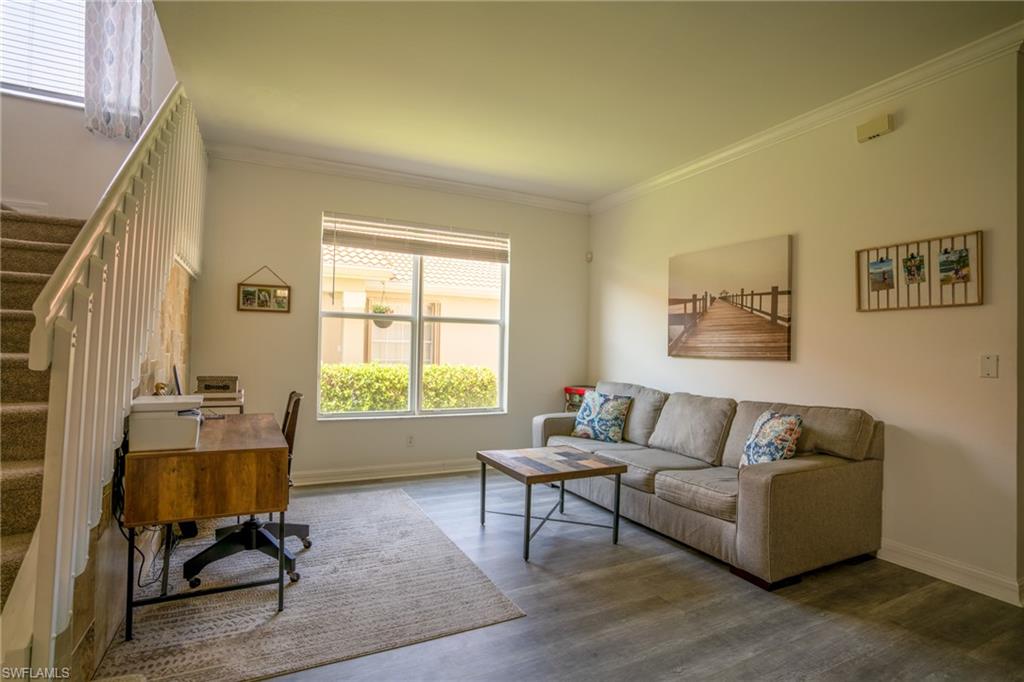 SATURNIA LAKES - Residential