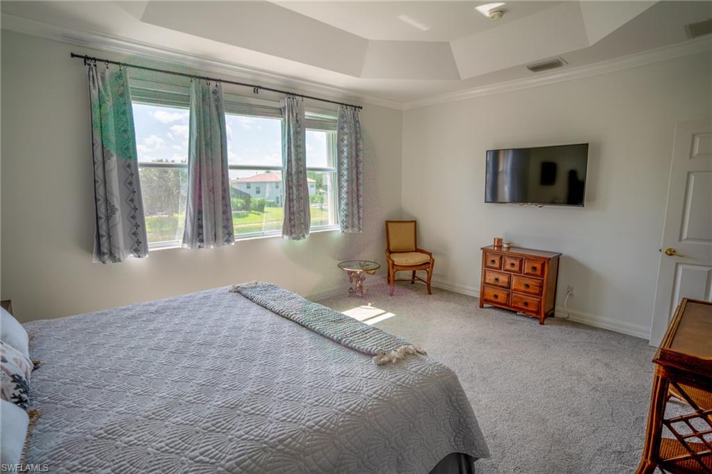 SATURNIA LAKES - Residential