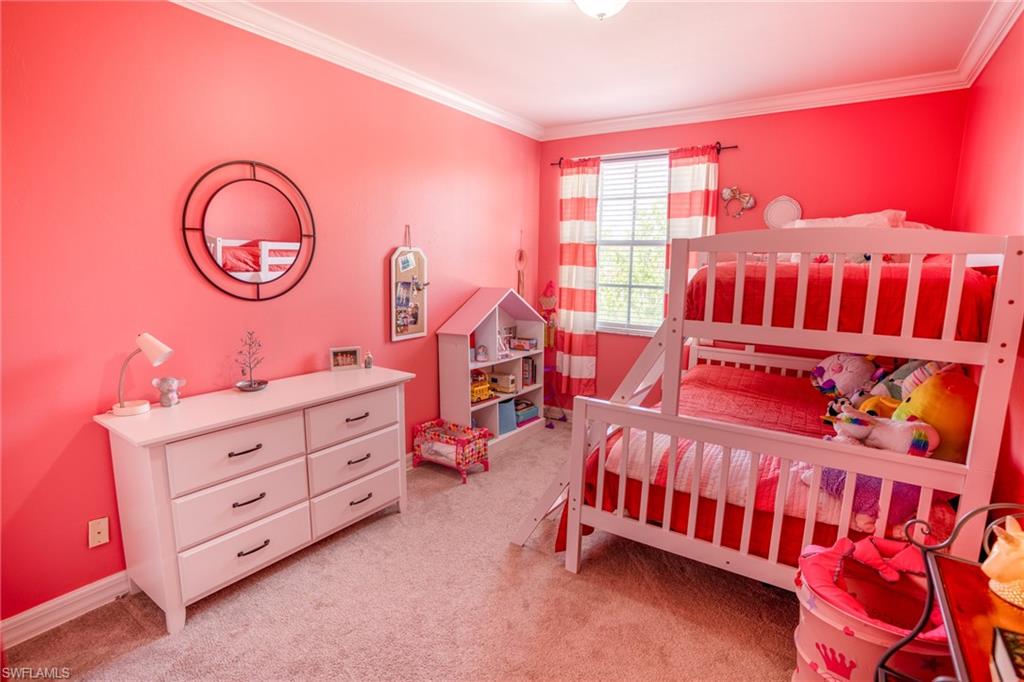 SATURNIA LAKES - Residential