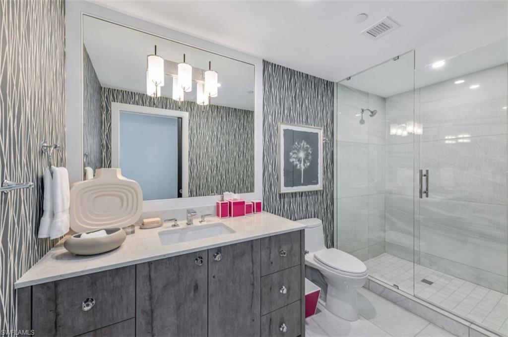 KALEA BAY TOWER 200 - Residential