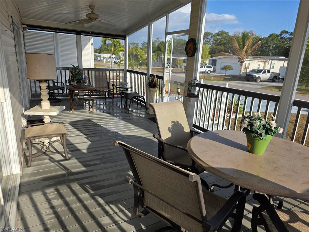 COUNTRY LAKES - Residential