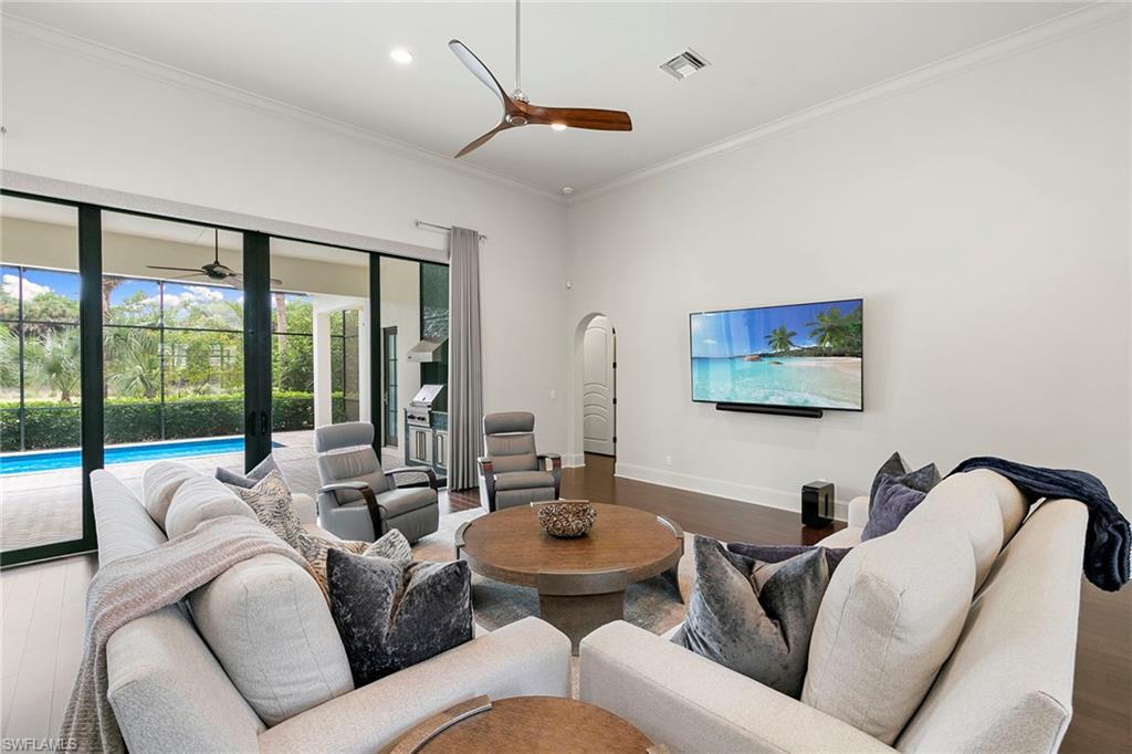 SERAFINA AT TIBURON - Residential