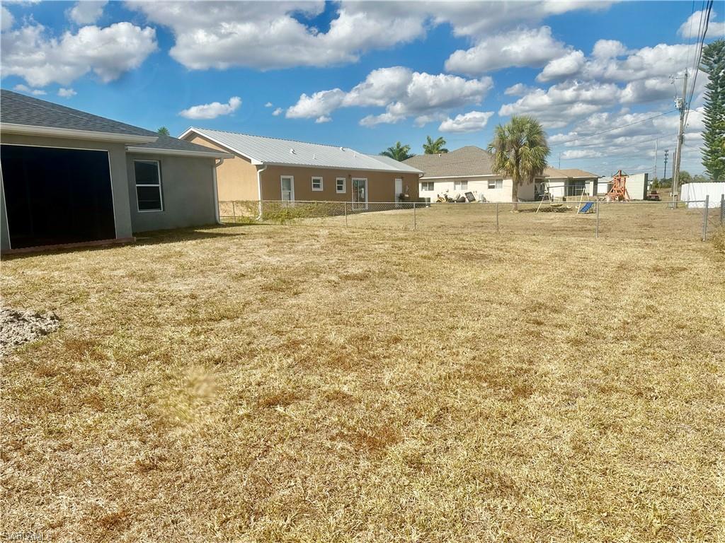 CAPE CORAL - Residential