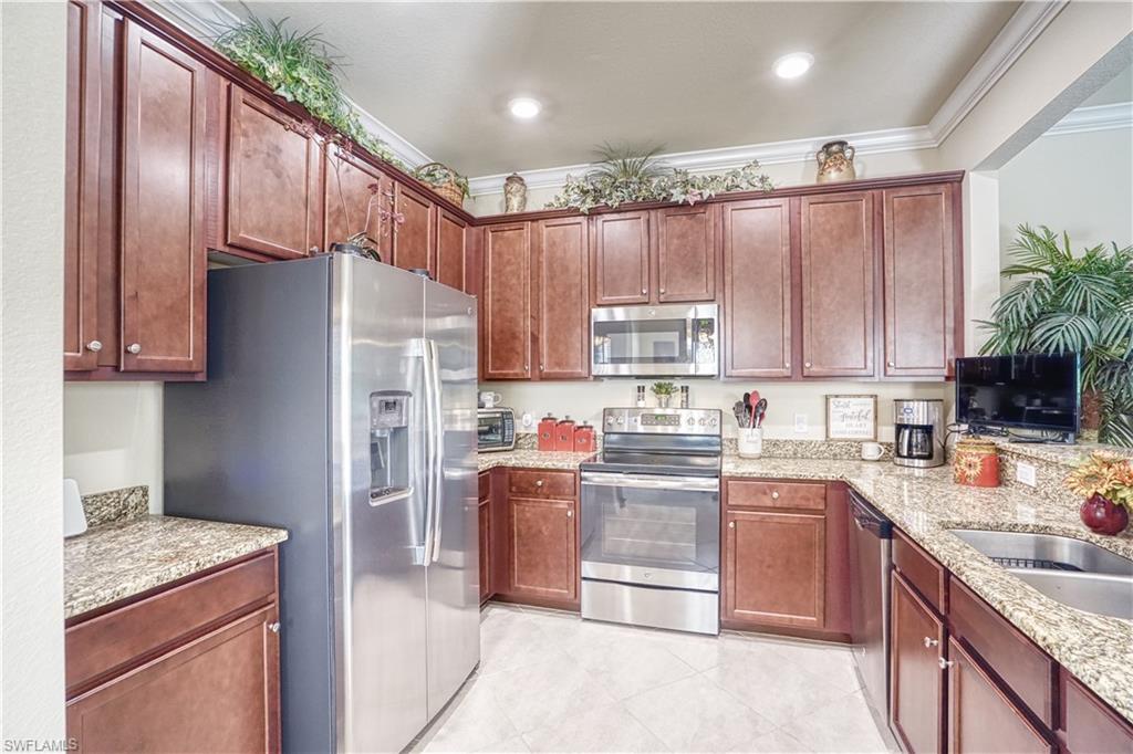 MARBELLA ON CYPRESS - Residential