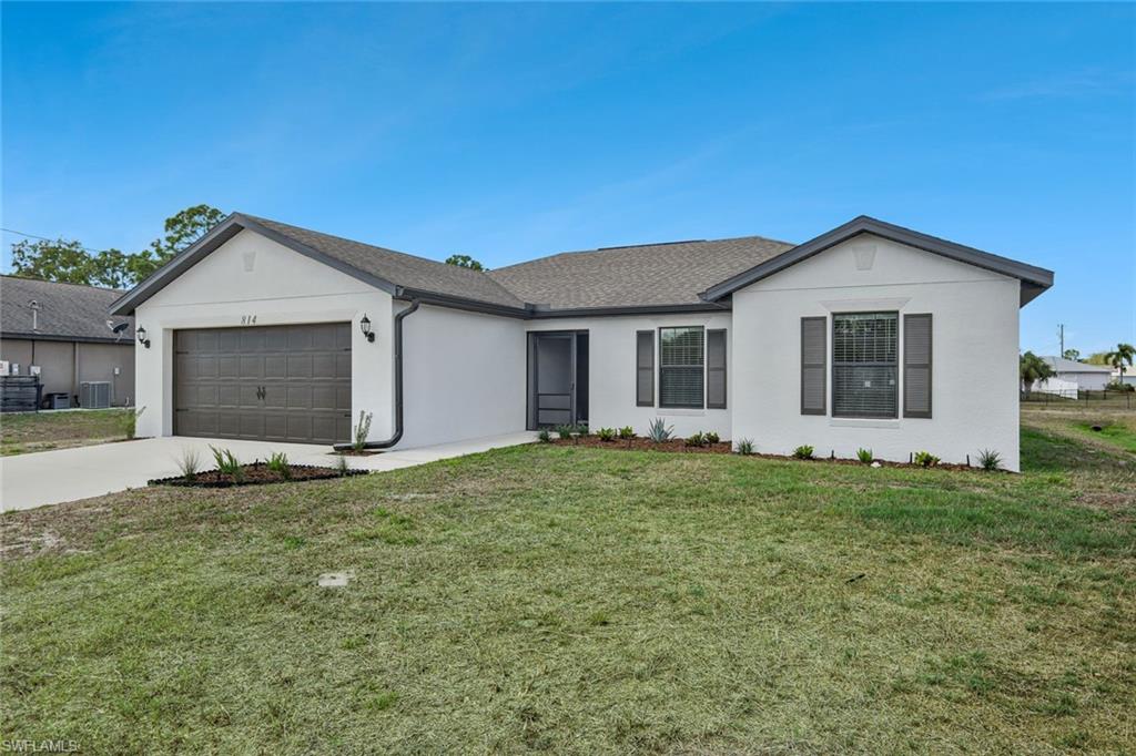 MIRROR LAKES - Residential