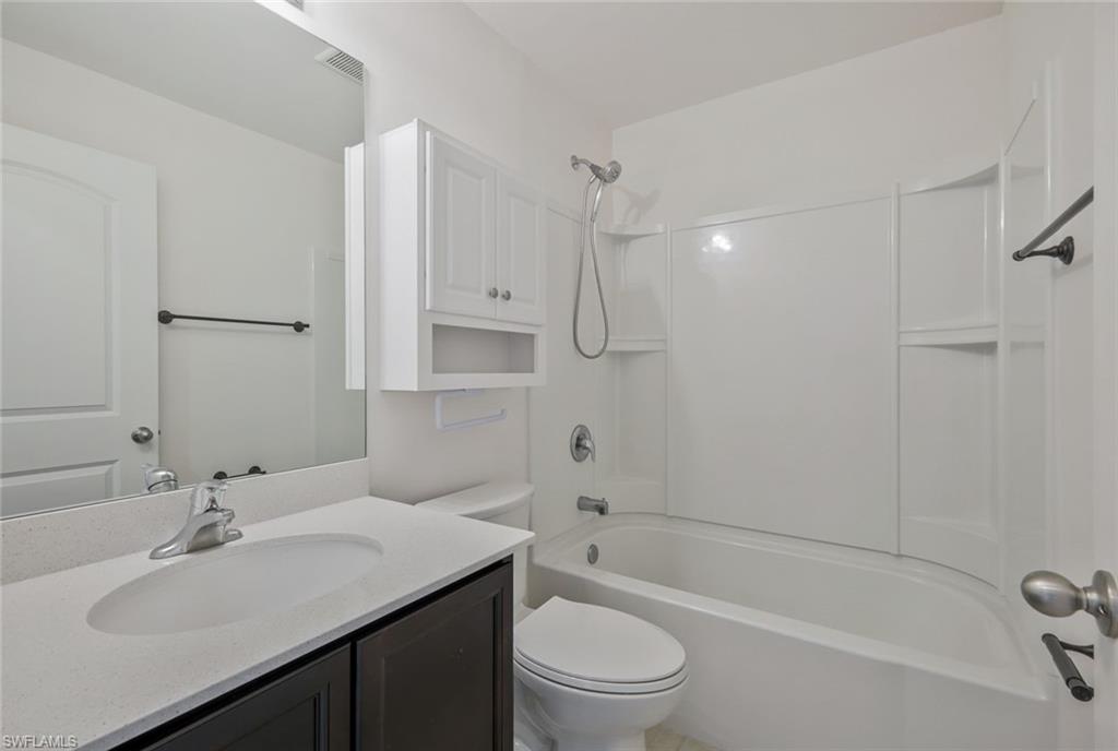 MIRROR LAKES - Residential