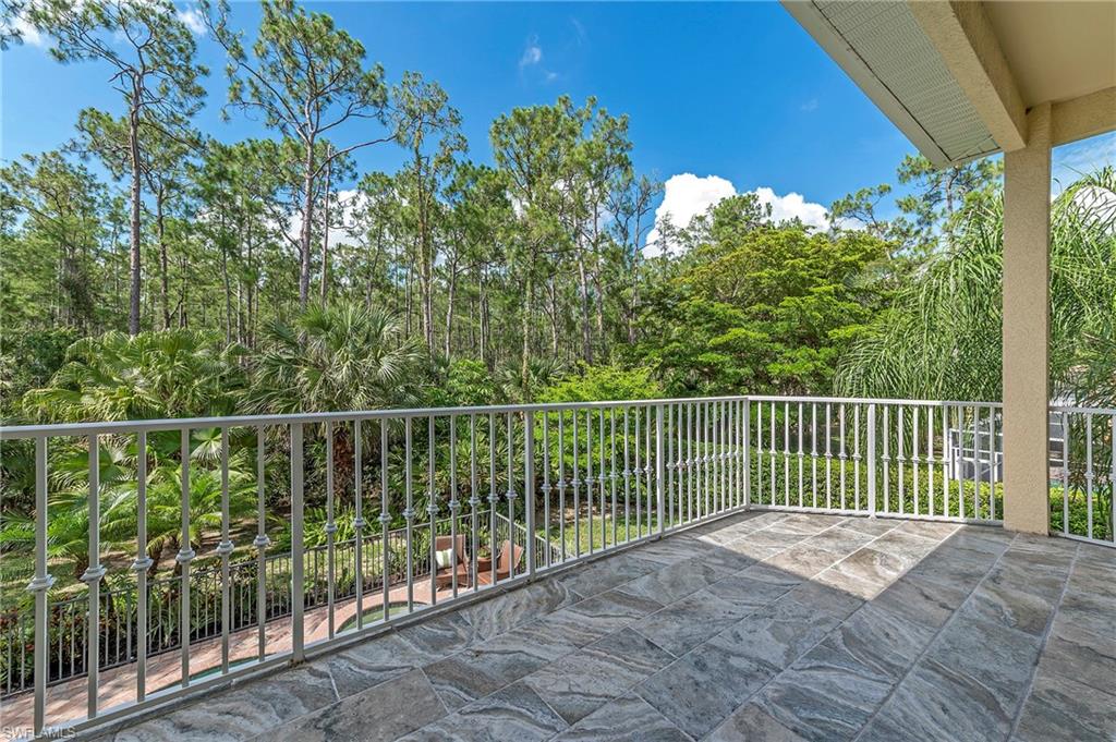 WILSHIRE LAKES - Residential