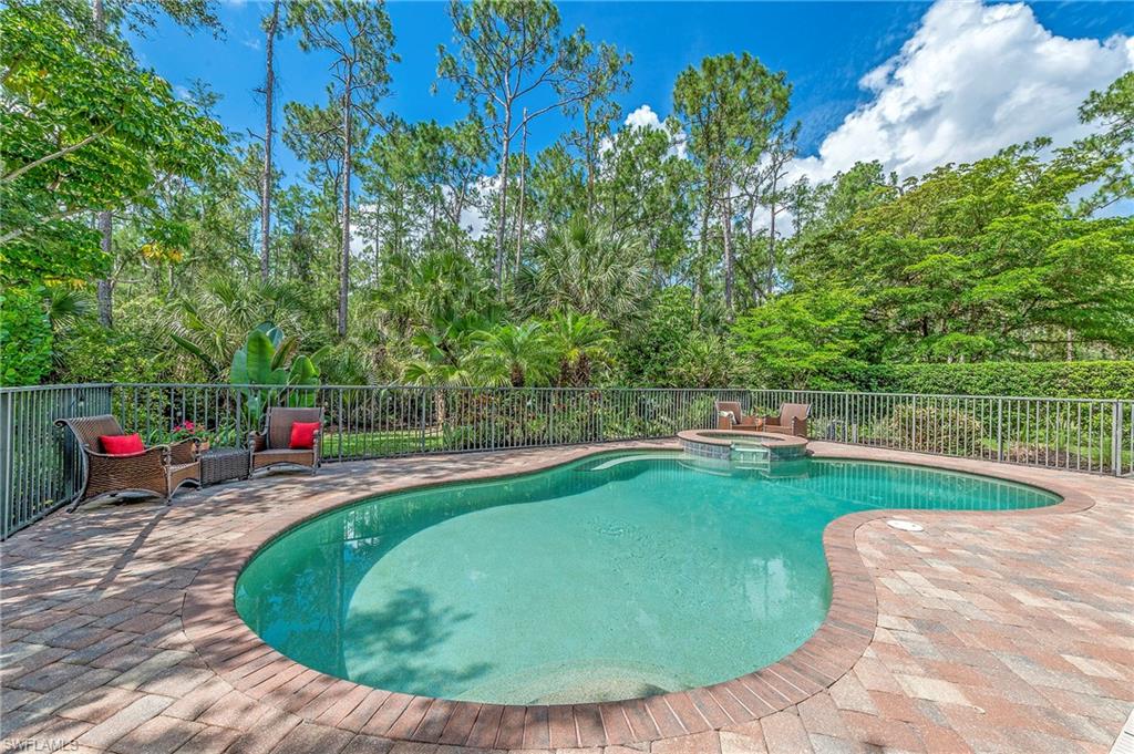 WILSHIRE LAKES - Residential