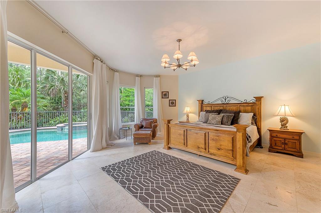 WILSHIRE LAKES - Residential