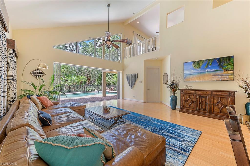 WILSHIRE LAKES - Residential