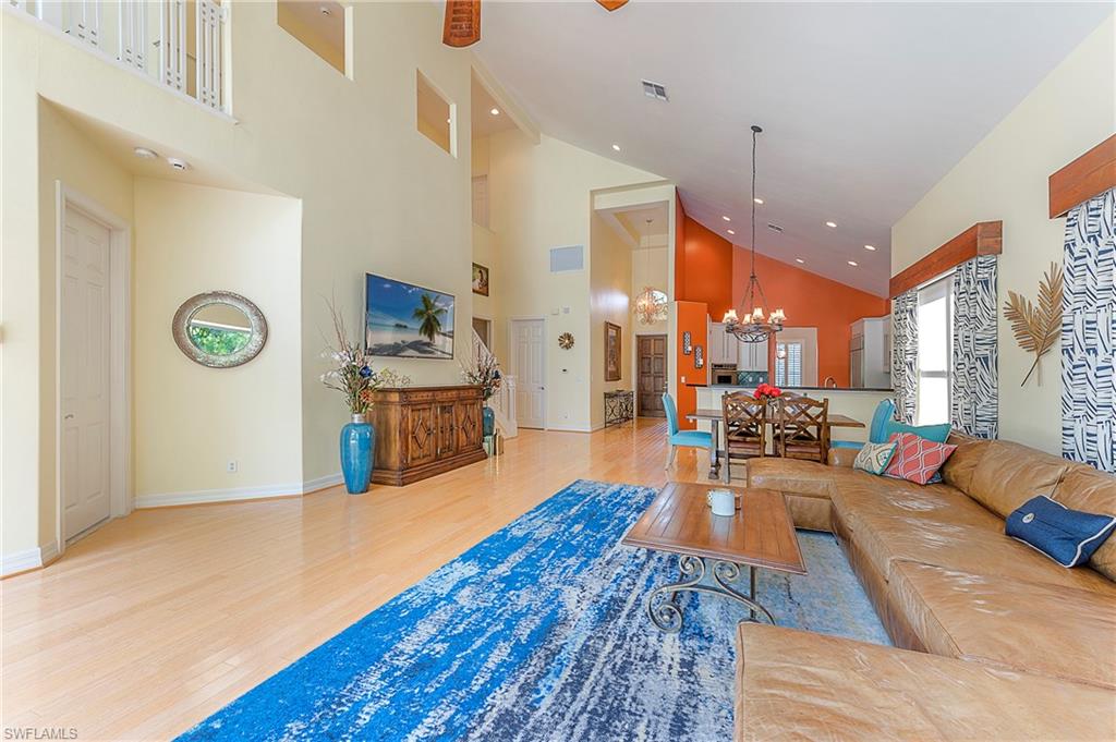 WILSHIRE LAKES - Residential