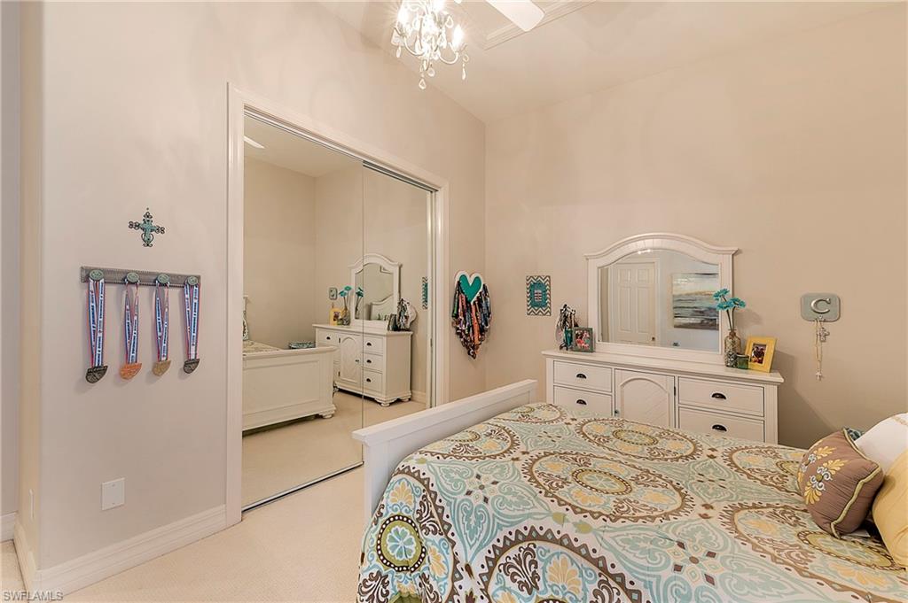 WILSHIRE LAKES - Residential