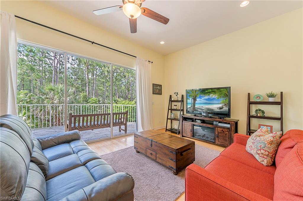 WILSHIRE LAKES - Residential