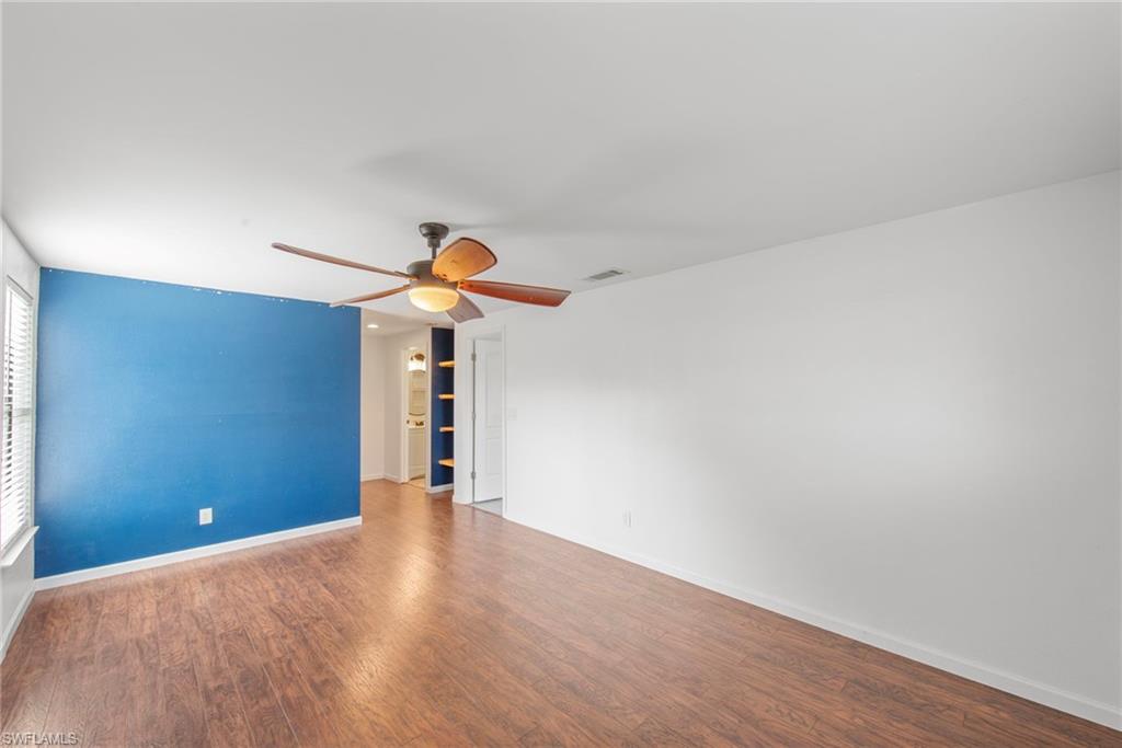 SAN CARLOS PARK - Residential