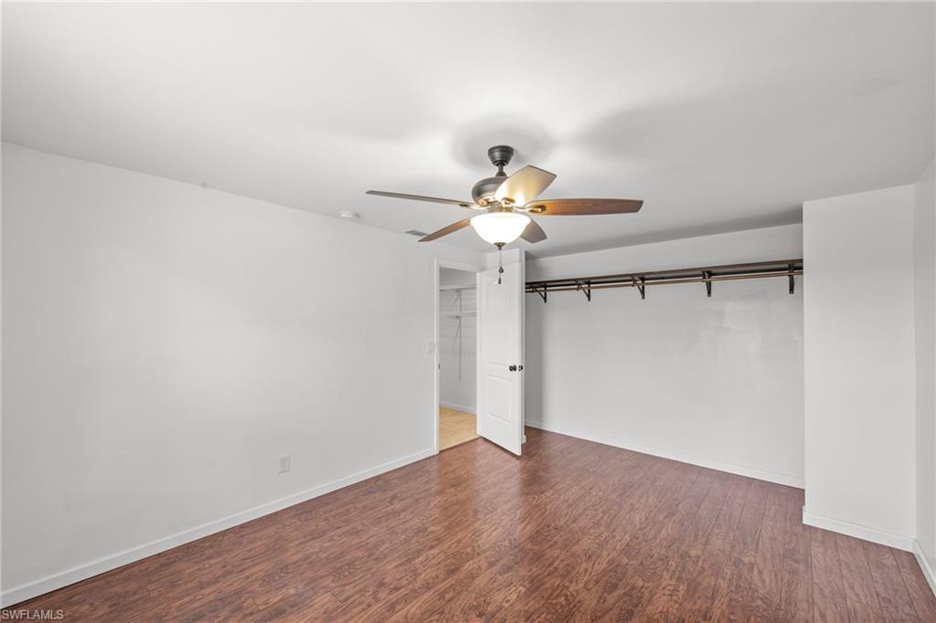 SAN CARLOS PARK - Residential