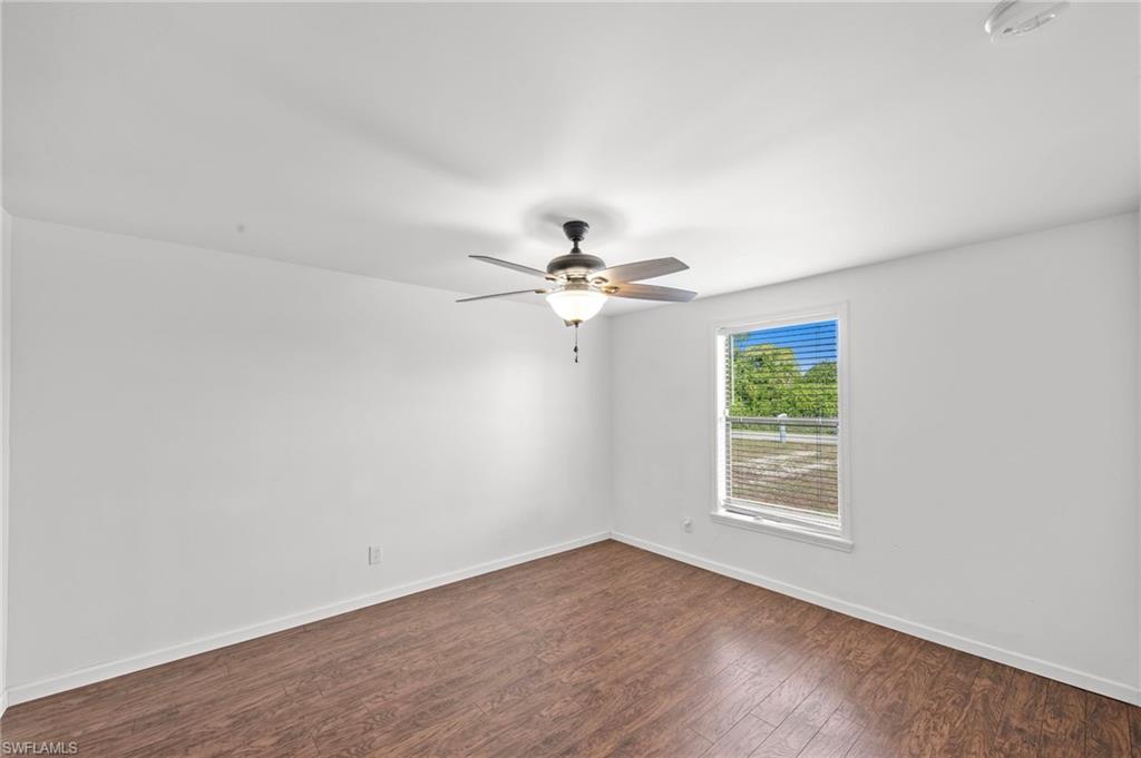 SAN CARLOS PARK - Residential