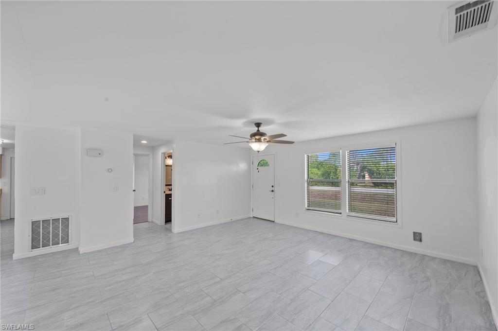 SAN CARLOS PARK - Residential