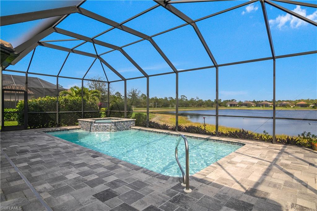 ESTERO POINTE - Residential