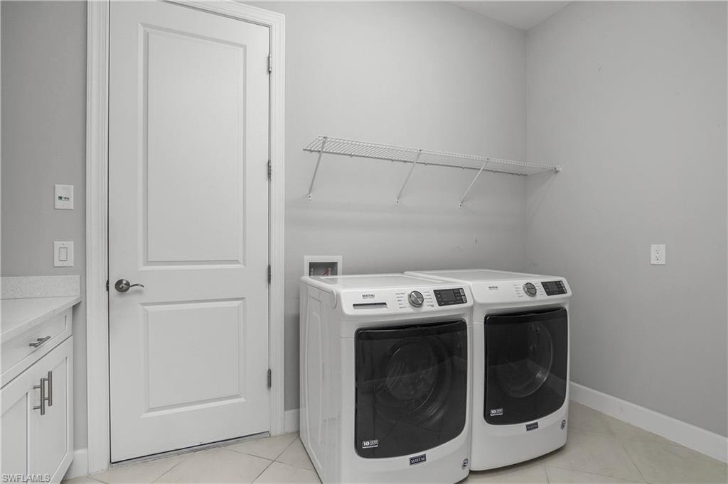 ESTERO POINTE - Residential