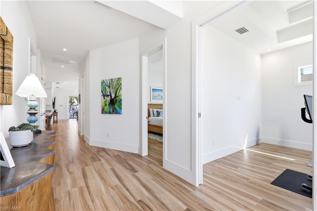 NAPLES PARK - Residential