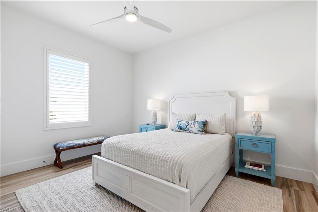 NAPLES PARK - Residential