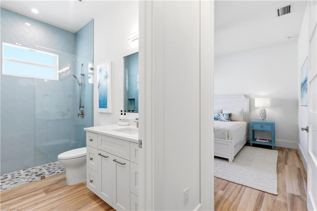 NAPLES PARK - Residential