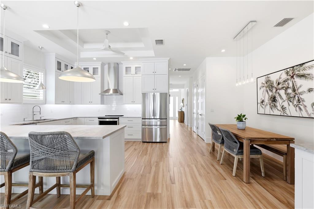 NAPLES PARK - Residential