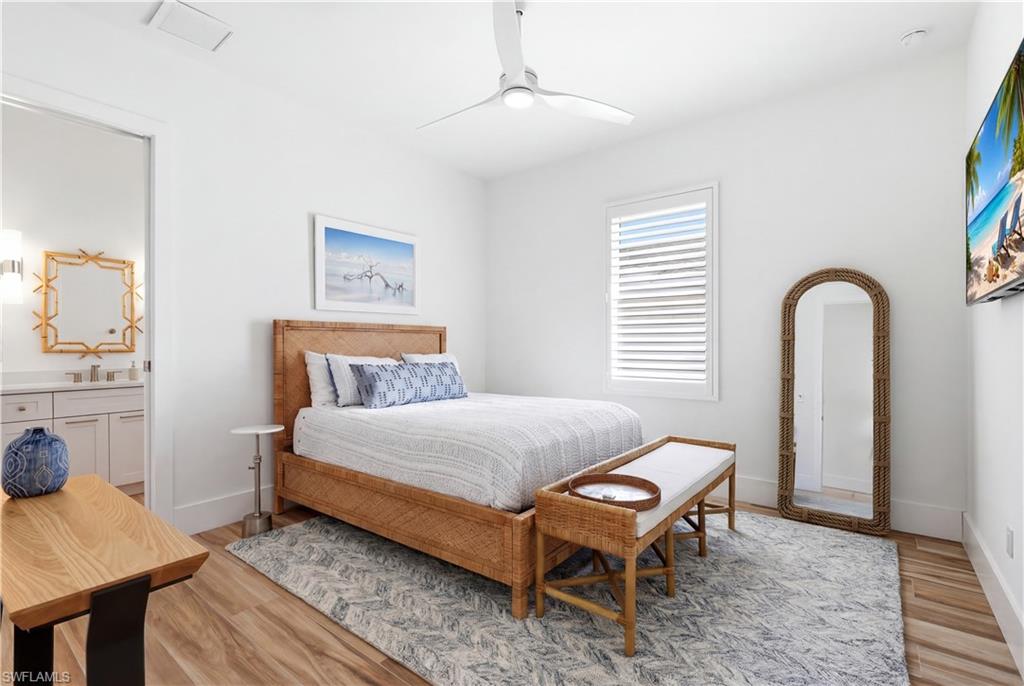 NAPLES PARK - Residential