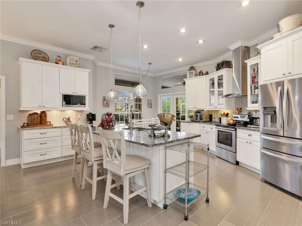 IMPERIAL GOLF ESTATES - Residential