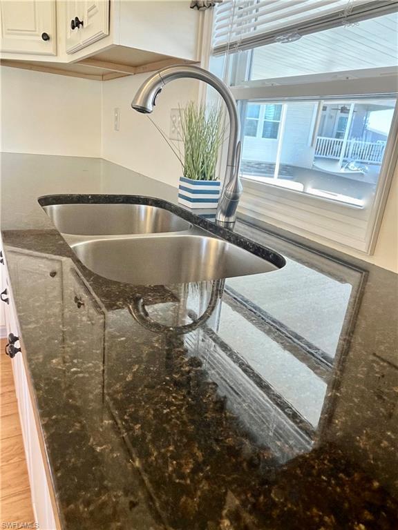 FOREST PARK MOBILE HOME - Residential