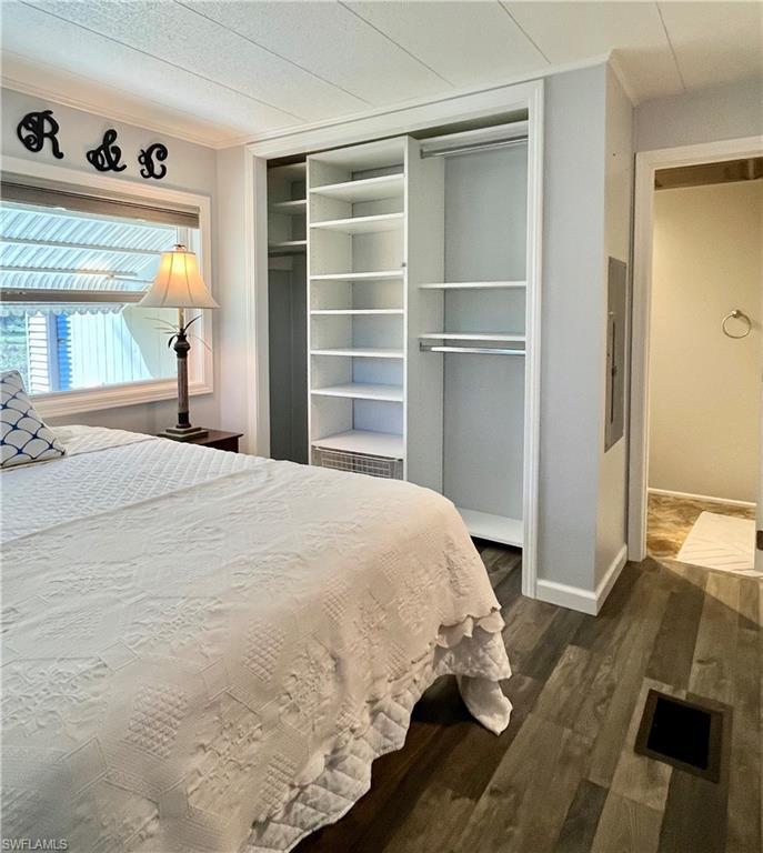 FOREST PARK MOBILE HOME - Residential