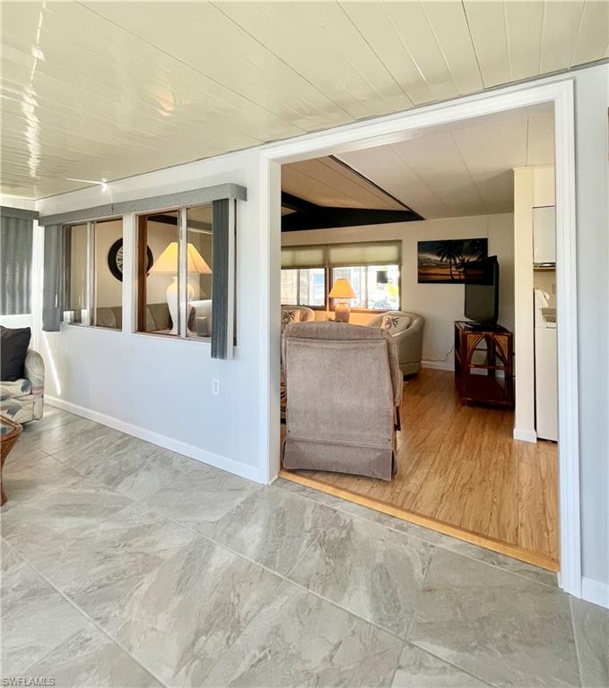 FOREST PARK MOBILE HOME - Residential