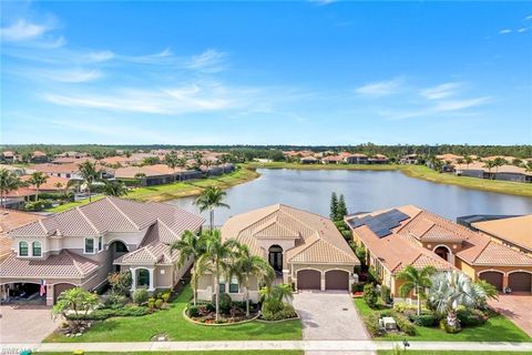 2915 Cinnamon Bay CIR NAPLES FL 34119