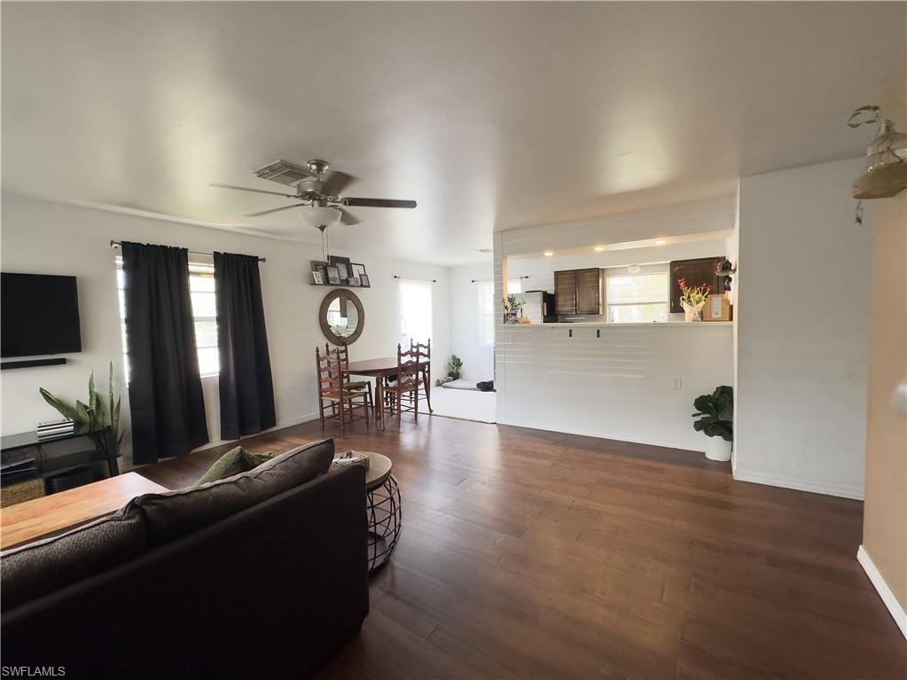 PALM SPRINGS ESTATES - Residential