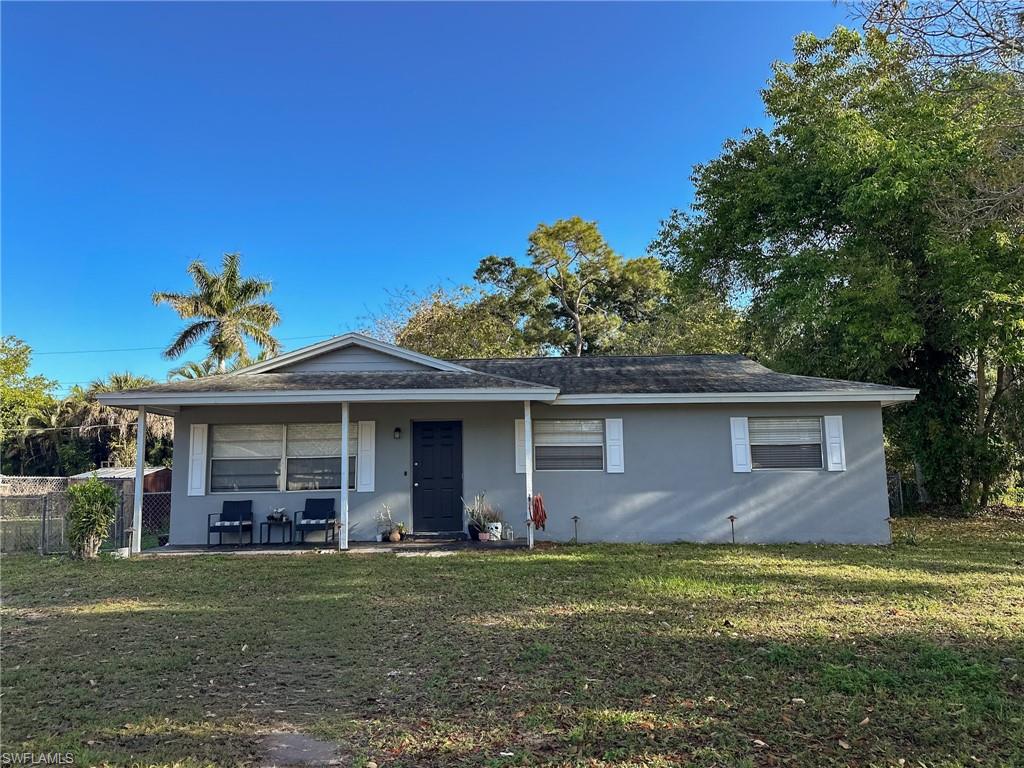 PALM SPRINGS ESTATES - Residential
